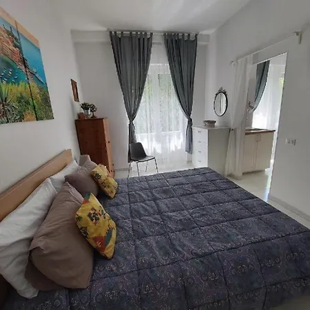 아파트 Pied A Terre Nr.5 *
